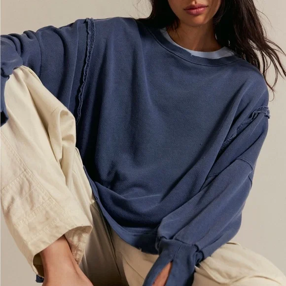 We The Free Navy Blue Crew Neck Sweater - Picture 1 of 7